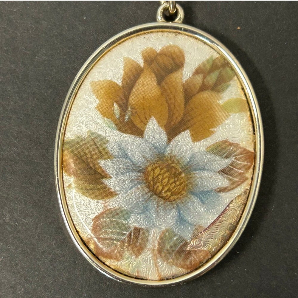 Vintage Floral Blue Daisy Oval Pendant Mixed Metal Iridescent